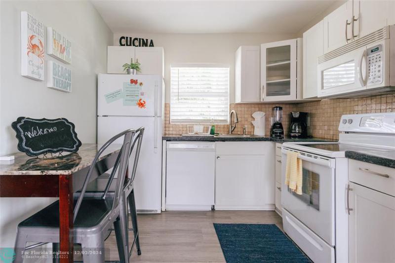 Duplex, Triplex and Fourplex Images