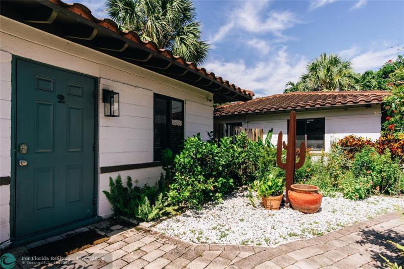 Duplex, Triplex and Fourplex Images