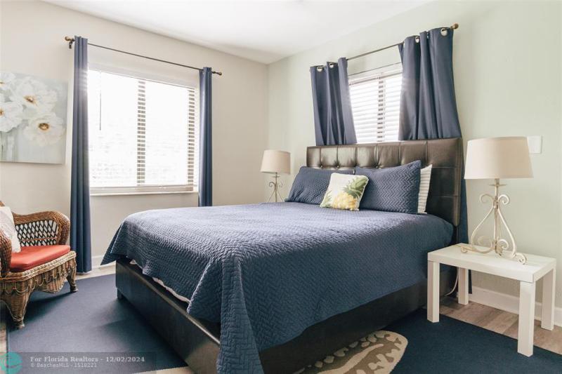 Duplex, Triplex and Fourplex Images