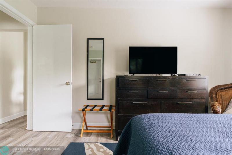 Duplex, Triplex and Fourplex Images