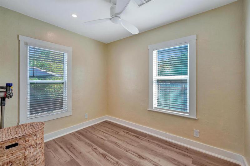 Duplex, Triplex and Fourplex Images