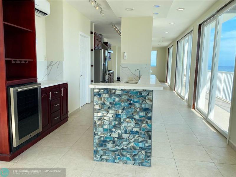 Duplex, Triplex and Fourplex Images