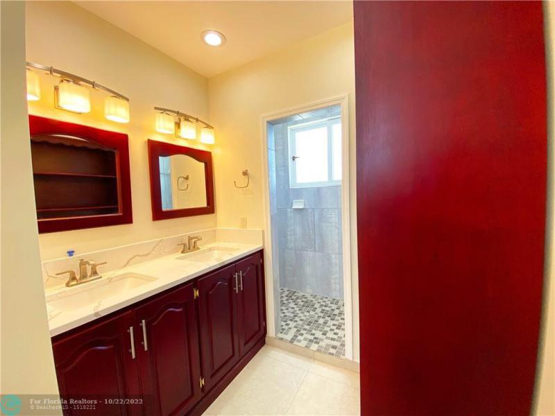 Duplex, Triplex and Fourplex Images