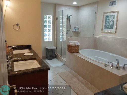  Single Family Homes Photo 37:  Lauderdale By The Sea,  FL 33308