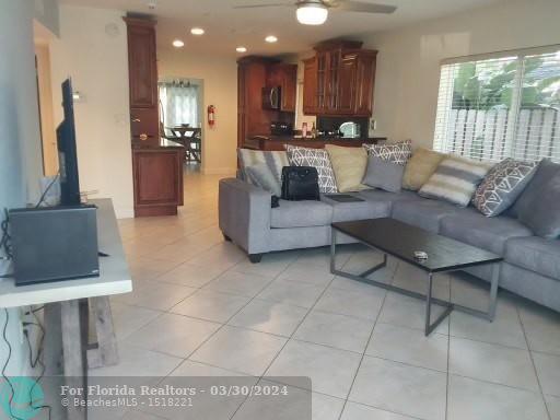  Single Family Homes Photo 45:  Lauderdale By The Sea,  FL 33308