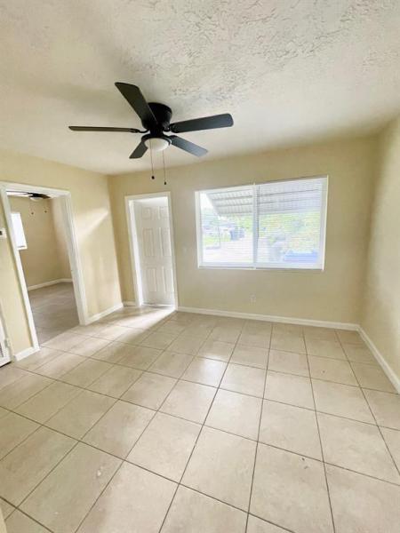 Duplex, Triplex and Fourplex Images