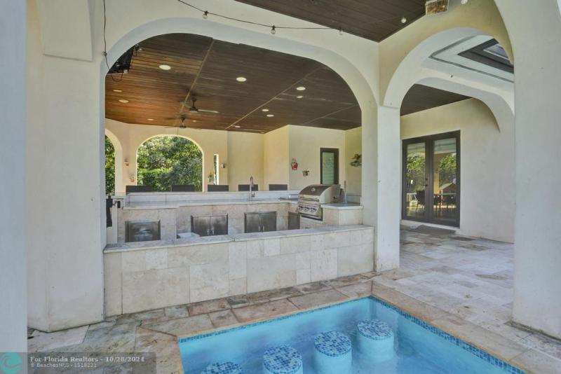  Single Family Homes Photo 22: 15701 SW 254th St  Homestead,  FL 33031