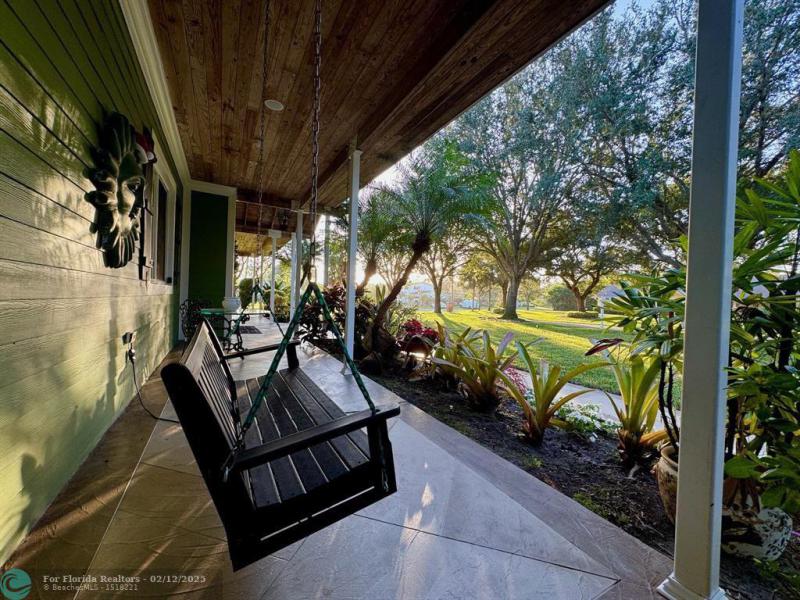  Single Family Homes Photo 5: 4501 Glenwood Dr  Coconut Creek,  FL 33066