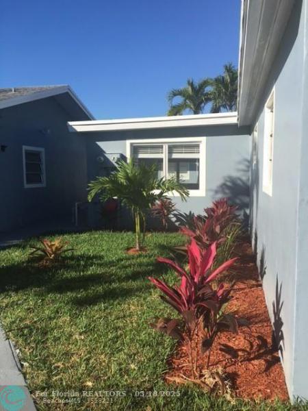 Duplex, Triplex and Fourplex Images