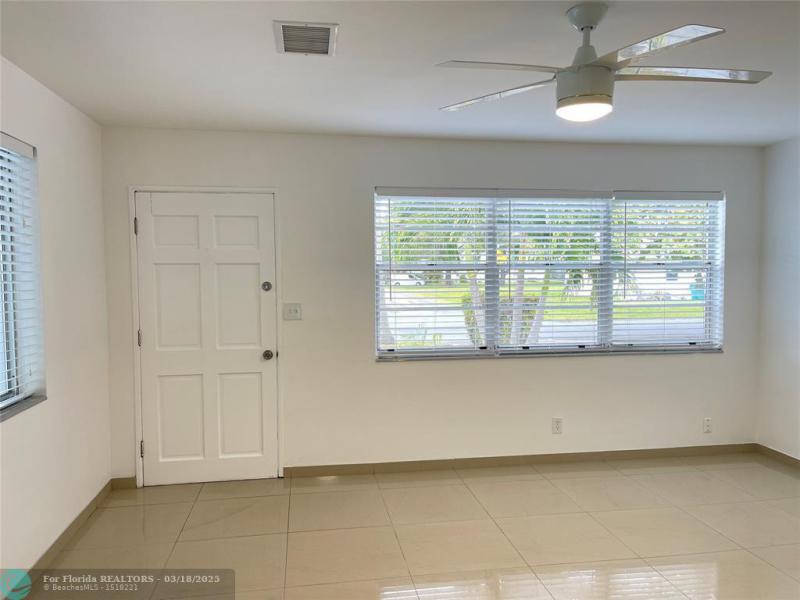 Duplex, Triplex and Fourplex Images