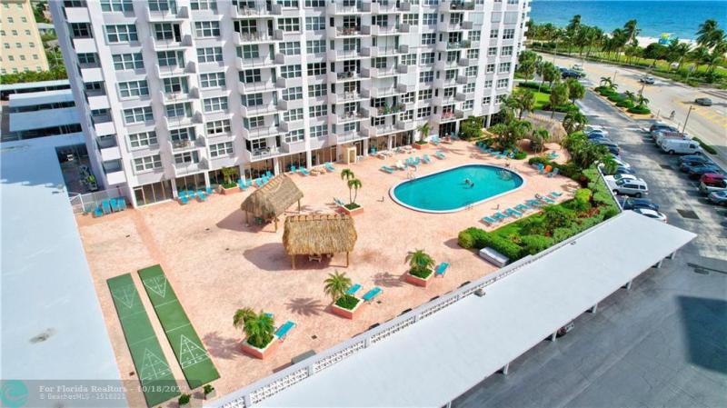  Condo & Townhome Photos