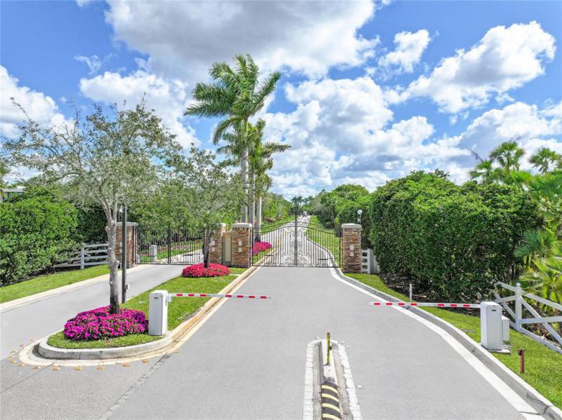  Single Family Homes Photo 33: 16745 STRATFORD COURT  Southwest Ranches,  FL 33331