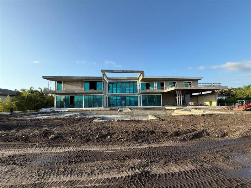  Single Family Homes Photo 7: 16745 STRATFORD COURT  Southwest Ranches,  FL 33331