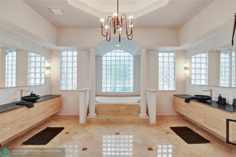  Single Family Homes Photo 31: 3660 Birch Terrace  Davie,  FL 33330