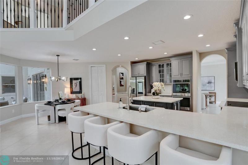  Single Family Homes Photo 4: 3660 Birch Terrace  Davie,  FL 33330