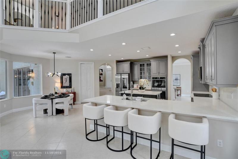 Single Family Homes Photo 5: 3660 Birch Terrace  Davie,  FL 33330