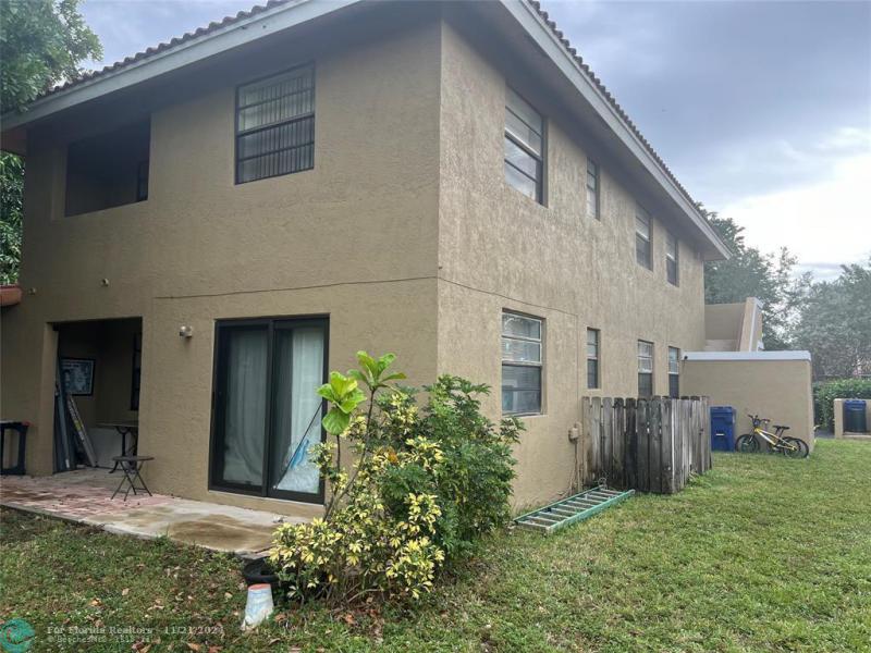 Duplex, Triplex and Fourplex Images