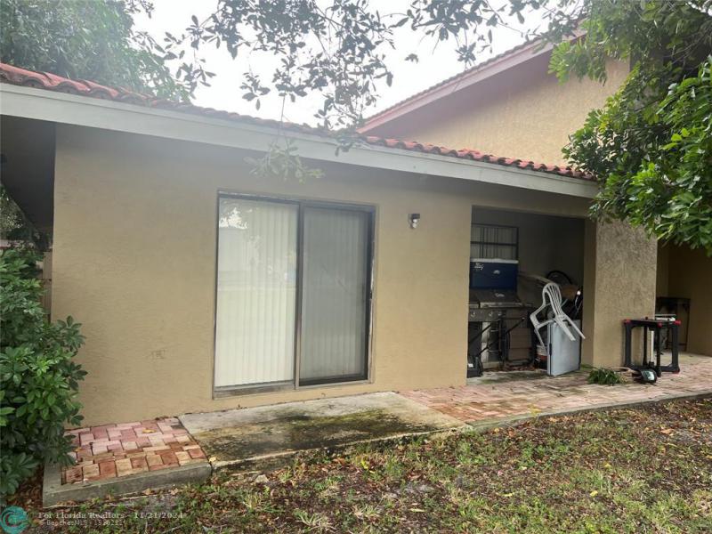 Duplex, Triplex and Fourplex Images