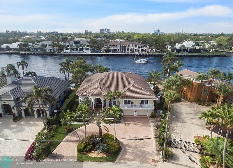  Single Family Homes Photo 41: 1911 Blue Water Terrace S  Lauderdale By The Sea,  FL 33062