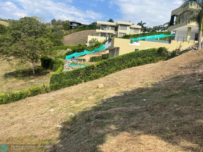 Duplex, Triplex and Fourplex Images