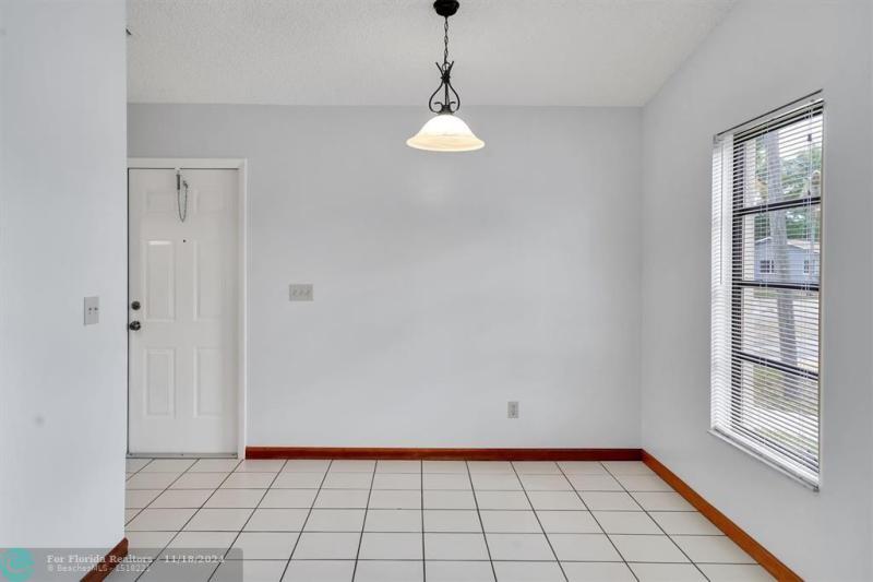 Duplex, Triplex and Fourplex Images