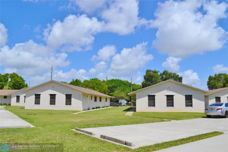 Duplex, Triplex and Fourplex Images
