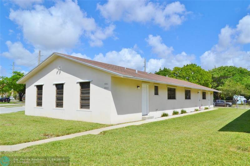 Duplex, Triplex and Fourplex Images