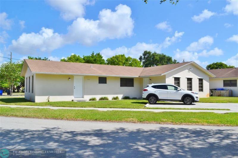 Duplex, Triplex and Fourplex Images
