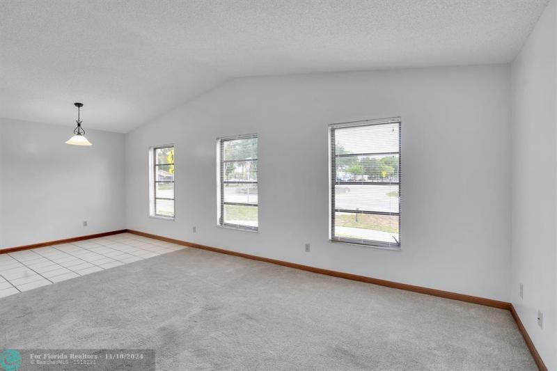Duplex, Triplex and Fourplex Images