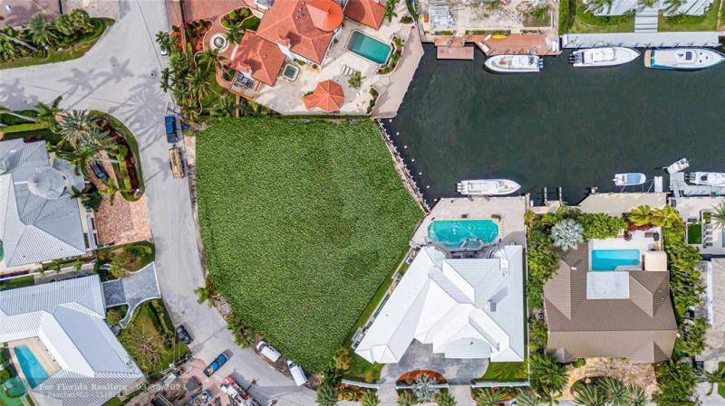  Single Family Homes Photo 11: 51 Isla Bahia Dr  Fort Lauderdale,  FL 33316