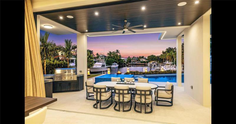  Single Family Homes Photo 15: 51 Isla Bahia Dr  Fort Lauderdale,  FL 33316