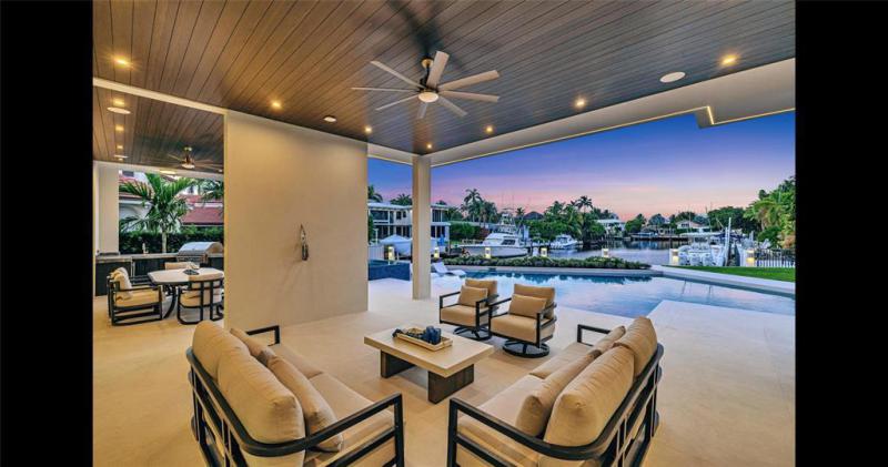  Single Family Homes Photo 17: 51 Isla Bahia Dr  Fort Lauderdale,  FL 33316