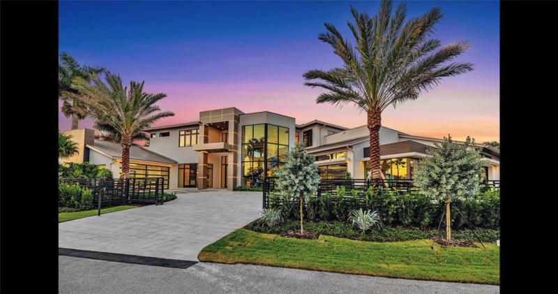  Single Family Homes Photo 2: 51 Isla Bahia Dr  Fort Lauderdale,  FL 33316