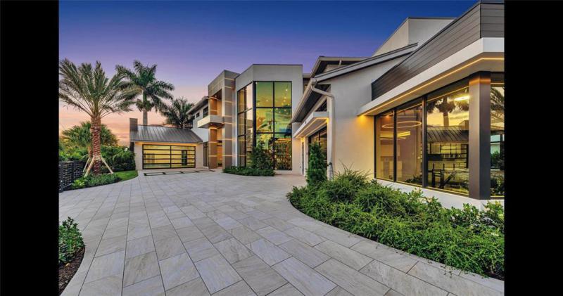  Single Family Homes Photo 4: 51 Isla Bahia Dr  Fort Lauderdale,  FL 33316
