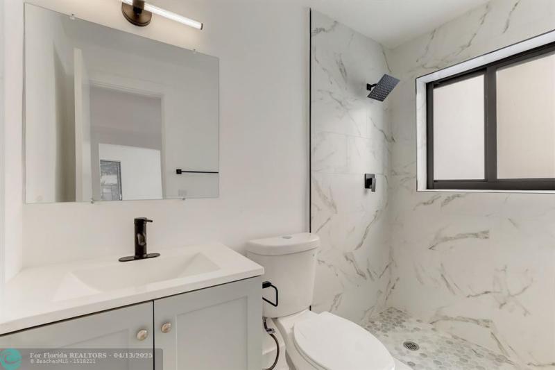 Duplex, Triplex and Fourplex Images