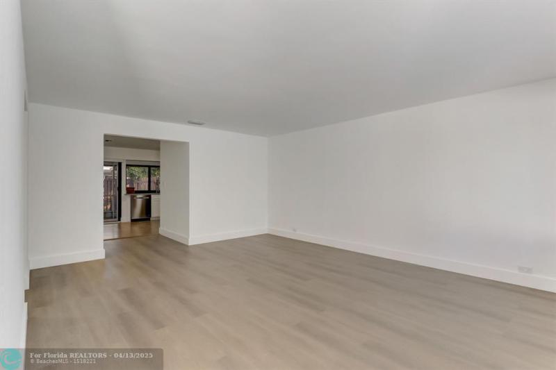 Duplex, Triplex and Fourplex Images