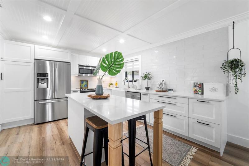  Single Family Homes Photo 18: 1328 SW 151st Way  Sunrise,  FL 33326