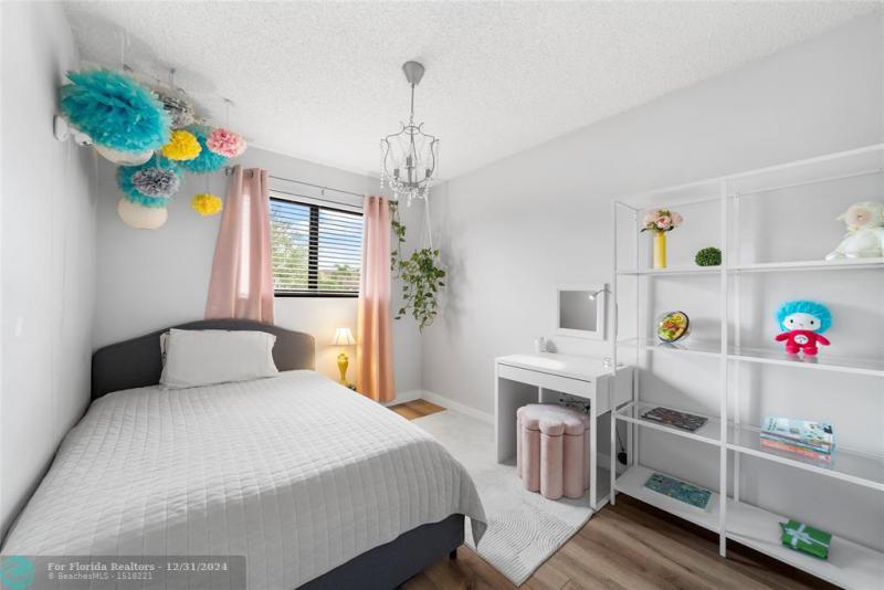  Single Family Homes Photo 28: 1328 SW 151st Way  Sunrise,  FL 33326