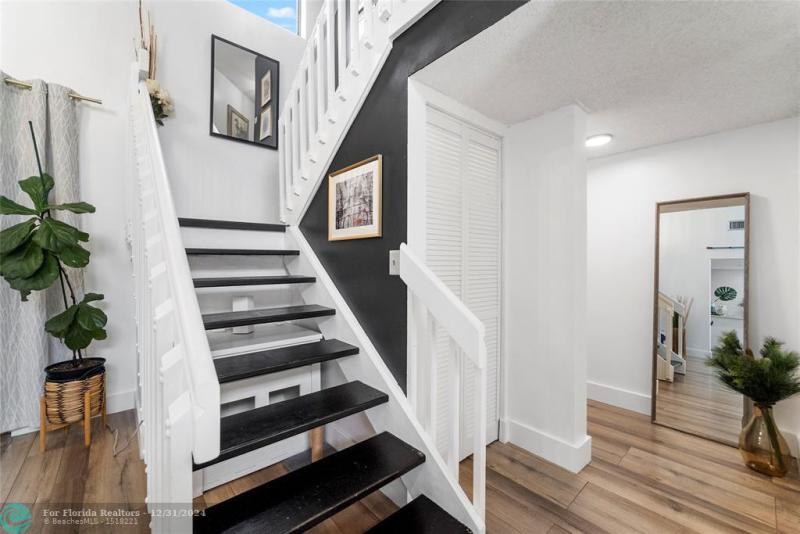  Single Family Homes Photo 35: 1328 SW 151st Way  Sunrise,  FL 33326