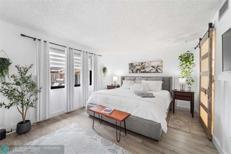  Single Family Homes Photo 40: 1328 SW 151st Way  Sunrise,  FL 33326