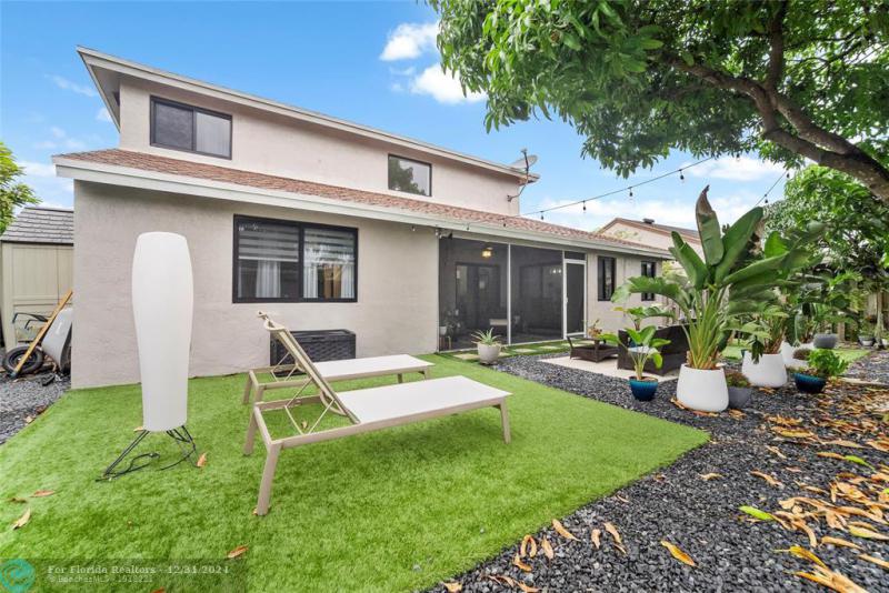  Single Family Homes Photo 48: 1328 SW 151st Way  Sunrise,  FL 33326