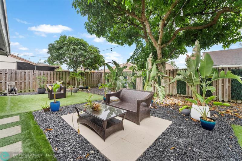  Single Family Homes Photo 50: 1328 SW 151st Way  Sunrise,  FL 33326