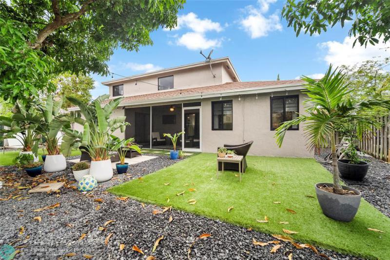  Single Family Homes Photo 53: 1328 SW 151st Way  Sunrise,  FL 33326