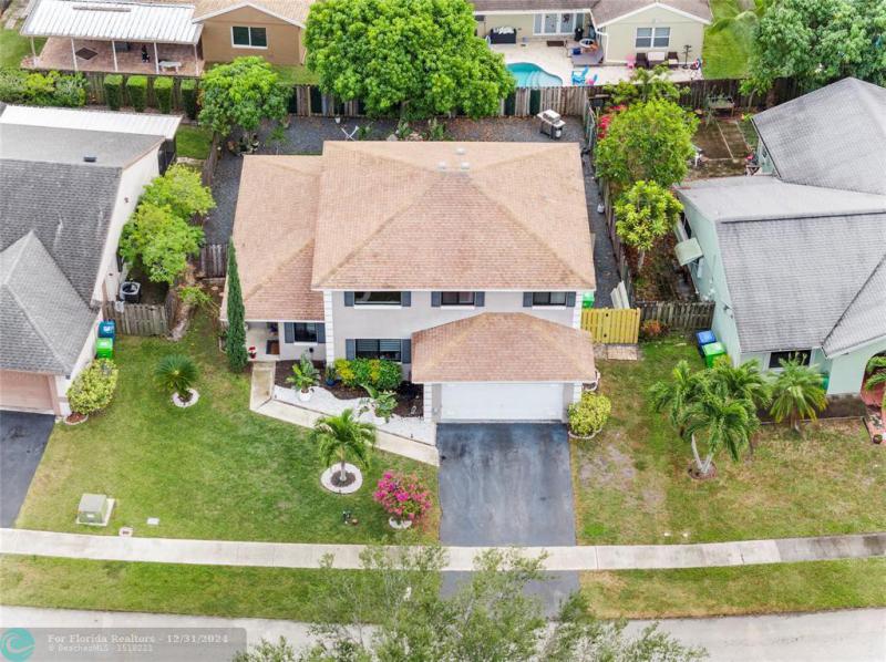  Single Family Homes Photo 60: 1328 SW 151st Way  Sunrise,  FL 33326