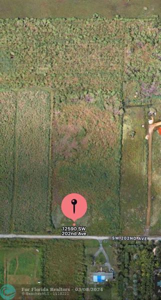  Commercial & Industrial Land Images 