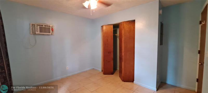 Duplex, Triplex and Fourplex Images