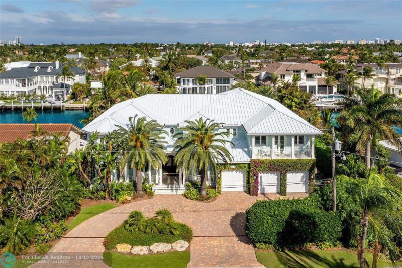 Single Family Homes Photo 3: 1739 SE 11th St  Fort Lauderdale,  FL 33316