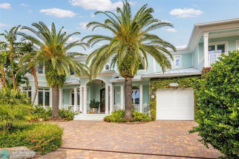  Single Family Homes Photo 4: 1739 SE 11th St  Fort Lauderdale,  FL 33316