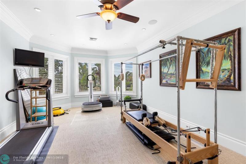  Single Family Homes Photo 51: 1739 SE 11th St  Fort Lauderdale,  FL 33316
