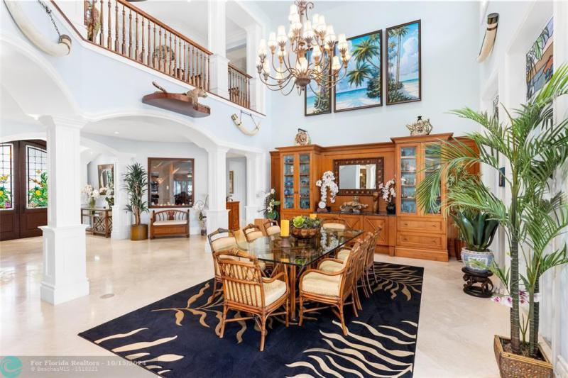  Single Family Homes Photo 9: 1739 SE 11th St  Fort Lauderdale,  FL 33316